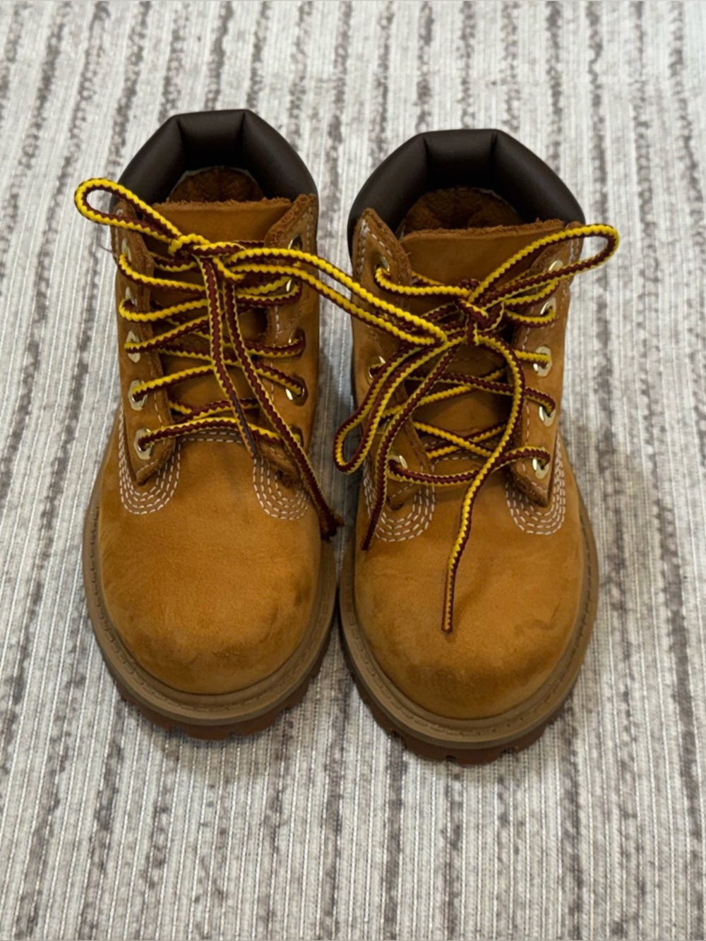 Timberland Toddler Boots Size 6 Wheat Nubuck Kids Lace Up Classic